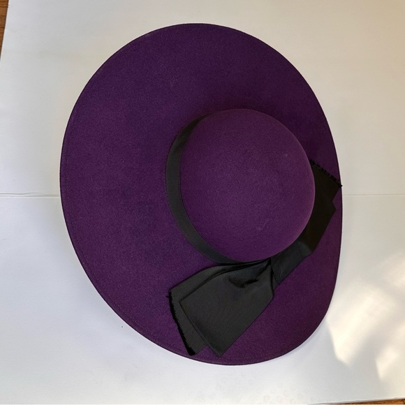 Hats in the Belfry Vintage Wool Hat - Picture 2 of 5